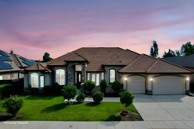 2770 Muncie Avenue, Clovis, CA 93619