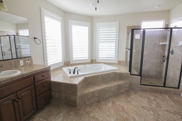 2770 Muncie Avenue, Clovis, CA 93619