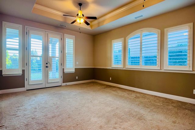 2770 Muncie Avenue, Clovis, CA 93619