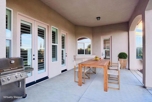 2770 Muncie Avenue, Clovis, CA 93619