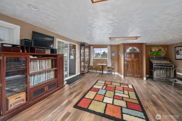 32 Atlantic Avenue, Aberdeen, WA 98520