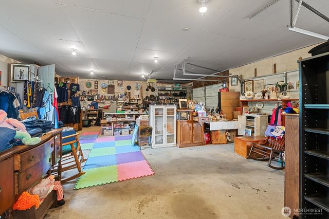 32 Atlantic Avenue, Aberdeen, WA 98520