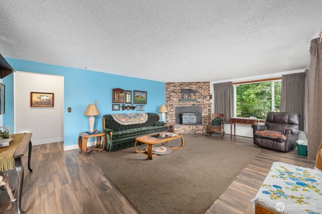 32 Atlantic Avenue, Aberdeen, WA 98520