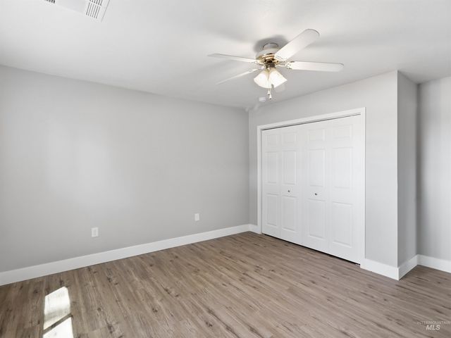 79 N Robinson Rd, Nampa, ID 83687