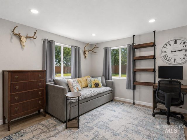 79 N Robinson Rd, Nampa, ID 83687