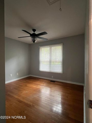 102 Seminole Court, Seven Lakes, NC 27376