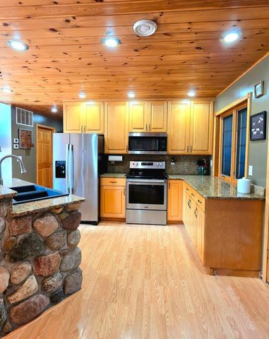 2207 Riverdale Road, Mora, MN 55051