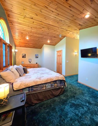 2207 Riverdale Road, Mora, MN 55051