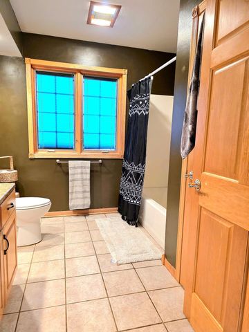 2207 Riverdale Road, Mora, MN 55051