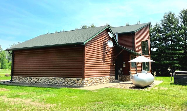 2207 Riverdale Road, Mora, MN 55051