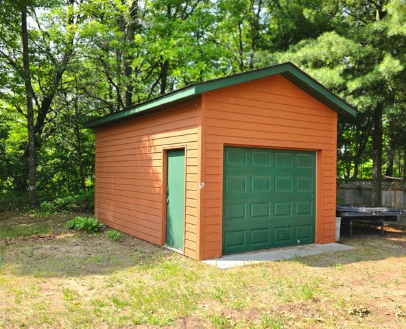 2207 Riverdale Road, Mora, MN 55051