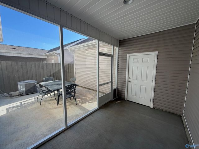 3203 Mcclellan Way, Decatur, AL 35603