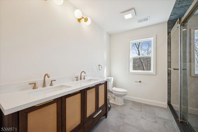 73 Fox Hill Rd, Denville Twp., NJ 07834