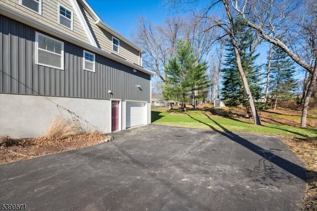 73 Fox Hill Rd, Denville Twp., NJ 07834