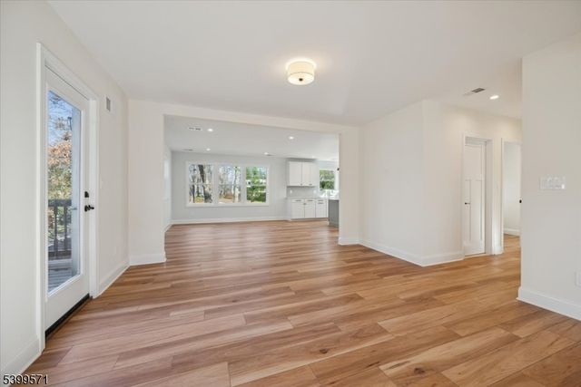 73 Fox Hill Rd, Denville Twp., NJ 07834