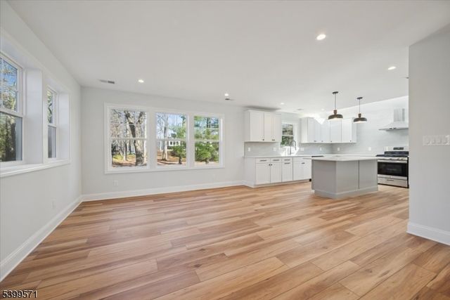 73 Fox Hill Rd, Denville Twp., NJ 07834