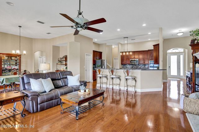 1928 MOORINGS Circle, Middleburg, FL 32068
