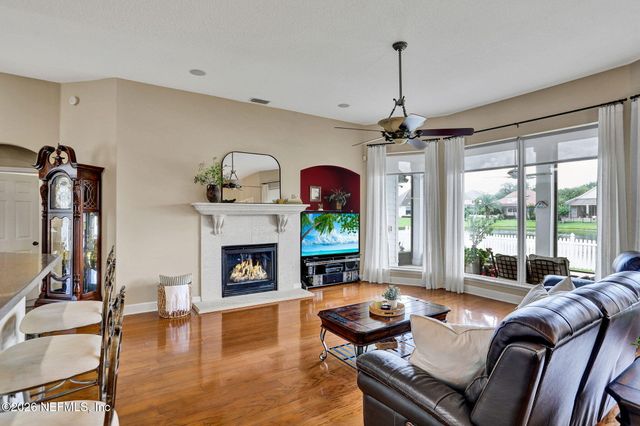 1928 MOORINGS Circle, Middleburg, FL 32068