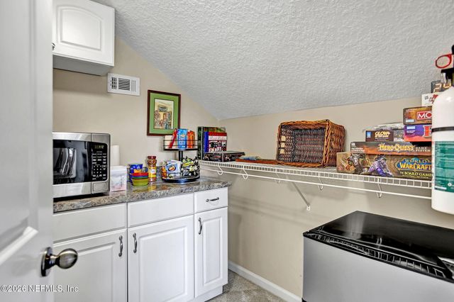 1928 MOORINGS Circle, Middleburg, FL 32068