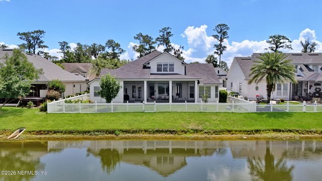 1928 MOORINGS Circle, Middleburg, FL 32068