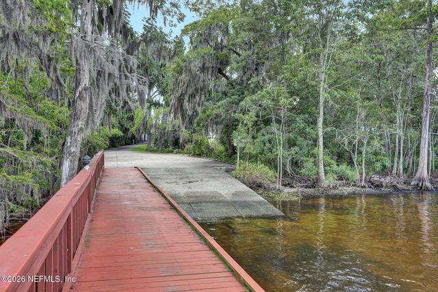 1928 MOORINGS Circle, Middleburg, FL 32068