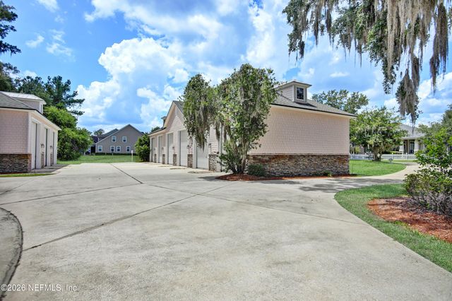 1928 MOORINGS Circle, Middleburg, FL 32068