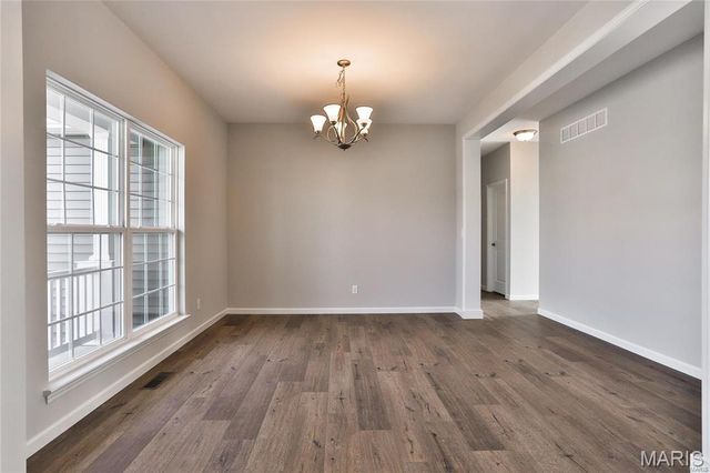 0 Portsmouth @ Claymont Hills, St Louis, MO 63129
