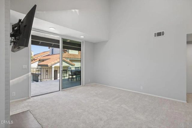 2277 Martinique Lane, Oxnard, CA 93035