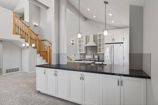 2277 Martinique Lane, Oxnard, CA 93035