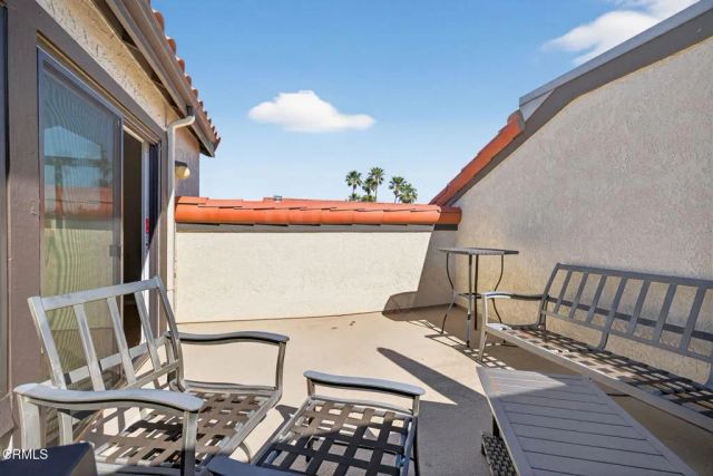 2277 Martinique Lane, Oxnard, CA 93035