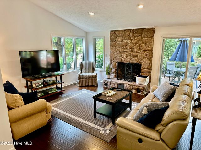 375 Saint Andrews Drive, Pinehurst, NC 28374