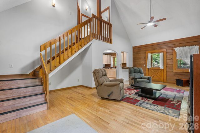3206 Fork Mountain Road, Bakersville, NC 28705