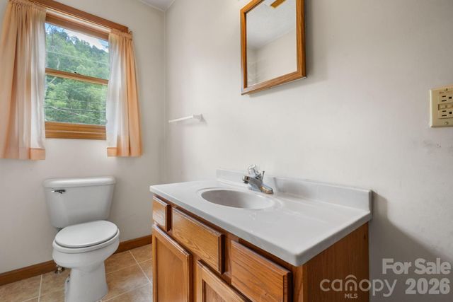 3206 Fork Mountain Road, Bakersville, NC 28705