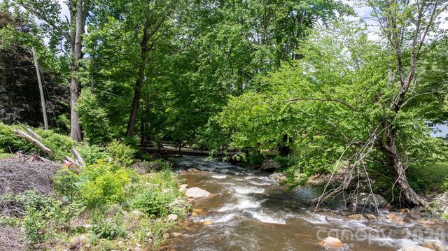 3206 Fork Mountain Road, Bakersville, NC 28705