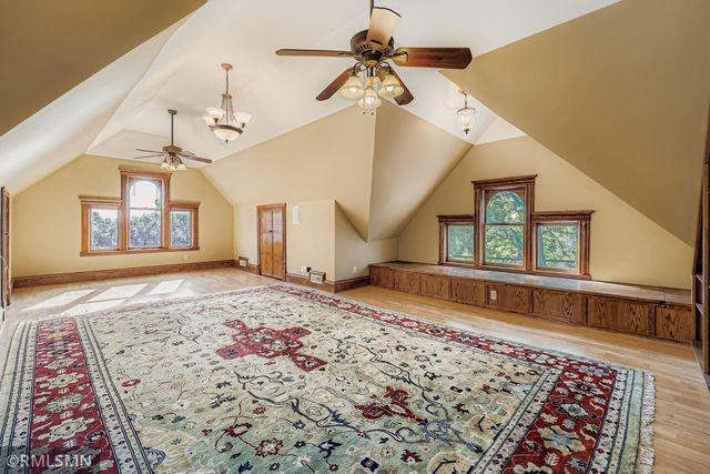 1401 Fremont Avenue N, Minneapolis, MN 55411