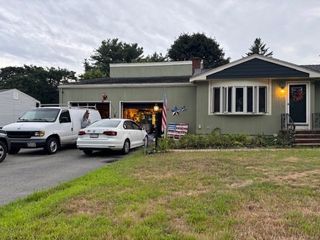 22 Old Bolton Rd, Hudson, MA 01749
