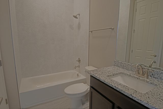 5413 E Village Avenue NE, Rio Rancho, NM 87144