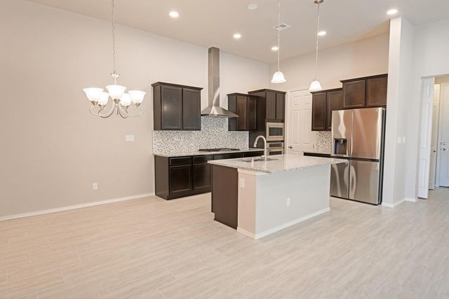 5413 E Village Avenue NE, Rio Rancho, NM 87144