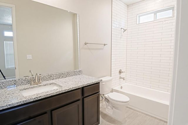 5413 E Village Avenue NE, Rio Rancho, NM 87144
