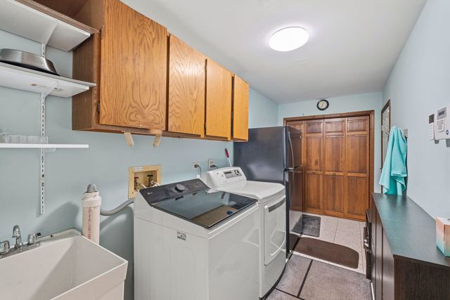 2506 Highland Drive, Palatine, IL 60067