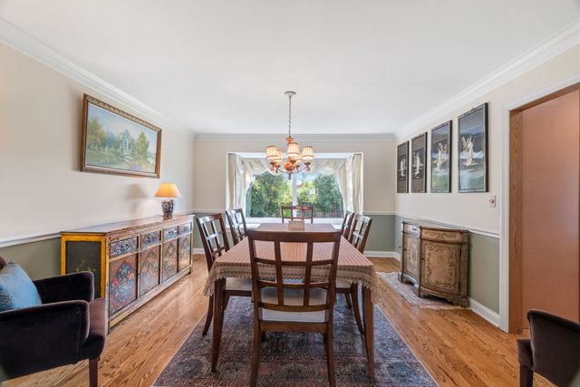 2506 Highland Drive, Palatine, IL 60067