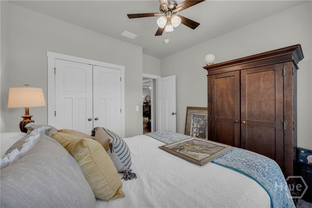 237 N Point Circle, Hartwell, GA 30643