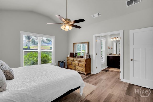 237 N Point Circle, Hartwell, GA 30643