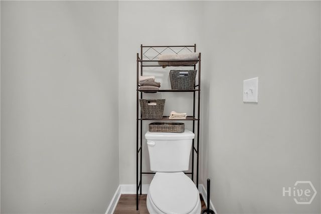 237 N Point Circle, Hartwell, GA 30643