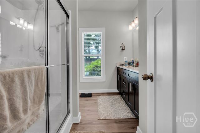 237 N Point Circle, Hartwell, GA 30643