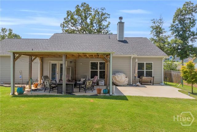 237 N Point Circle, Hartwell, GA 30643