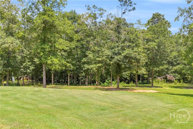 237 N Point Circle, Hartwell, GA 30643