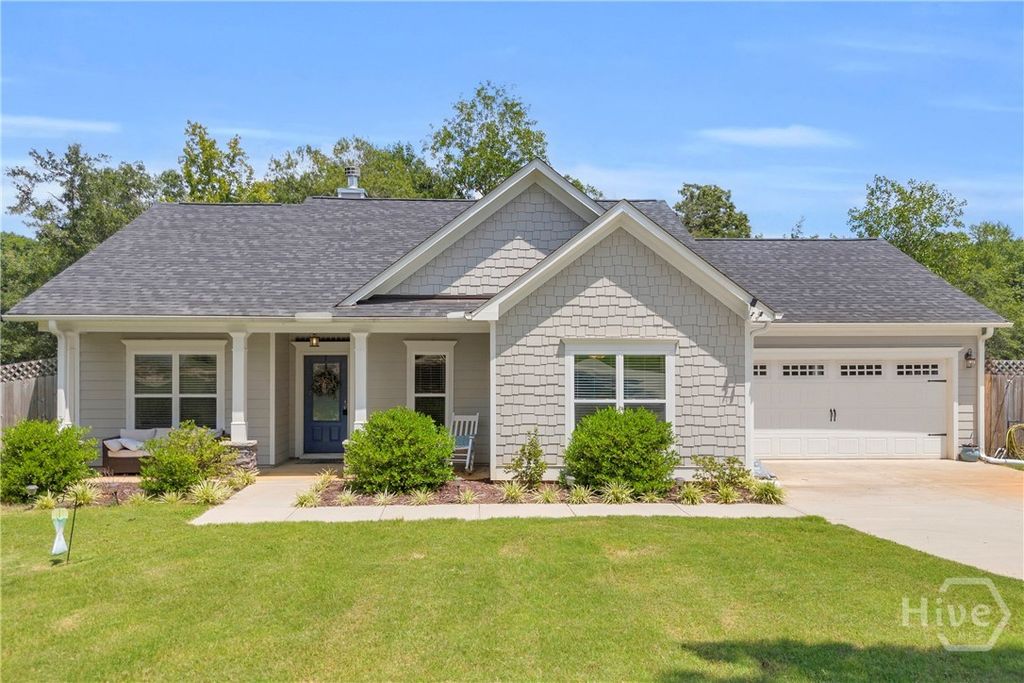 237 N Point Circle, Hartwell, GA 30643