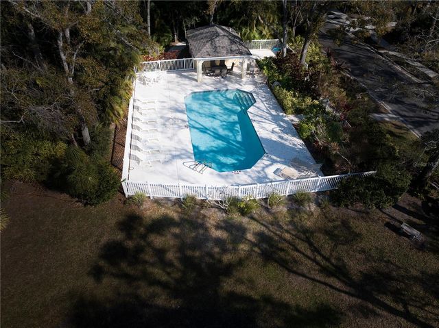 156 TALL TREES COURT, Sarasota, FL 34232