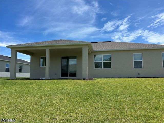 6548 Estero Bay DR, Fort Myers, FL 33908
